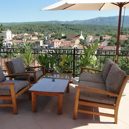 Apartment Agava Vrboska