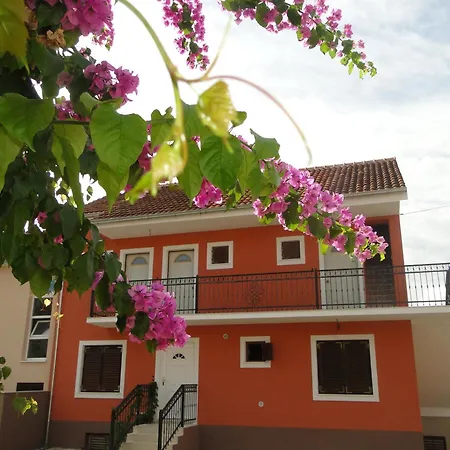 Apartment Agava